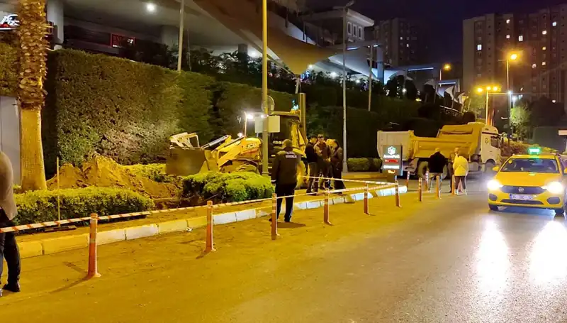 AVM Girişinde Doğalgaz Paniği: Neler Yaşandı ve Son Durum Ne?