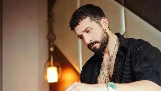 Emre Bulut’a Şok Suçlama: Sahte Komiser Olup Araç mı Kaçırdı?
