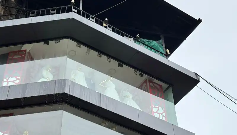 Giyim Mağazasında Korkutan Yangın: Detaylar ve Son Durum