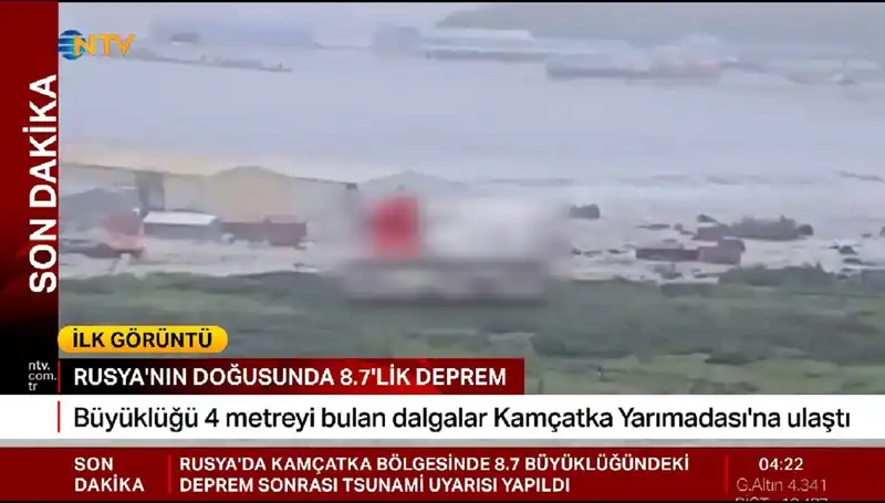 Kamçatka Kıyıları, İlk Tsunami Dalgalarının Felaketiyle Yüzleşiyor