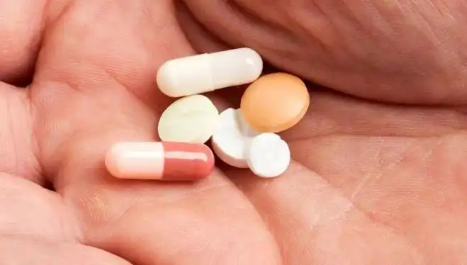 Reçetesiz İlaç Kullanımında Dikkat Edilmesi Gereken Kritik Uyarılar