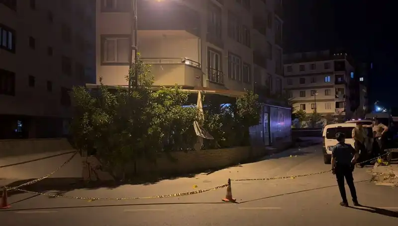 İstanbul'da Kafeye Gerçekleşen Silahlı Saldırı: Olayın Ayrıntıları ve Geçmişi