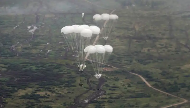 Rusya ve Belarus'un Ortak Gösterisi: 3 Komşu Ülkede Kırmızı Alarm Durumu!
