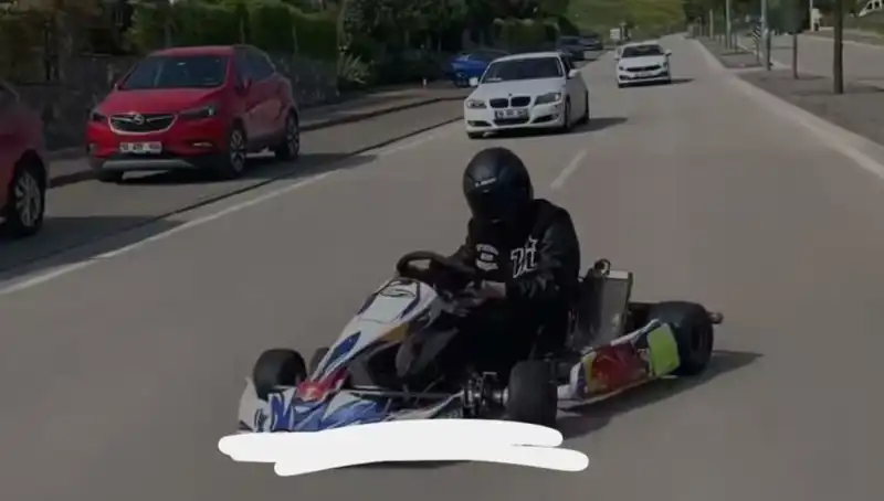 Go-Kart Sürücüsü Tehlikeli Drift ile Yüreklere Korku Saldı!