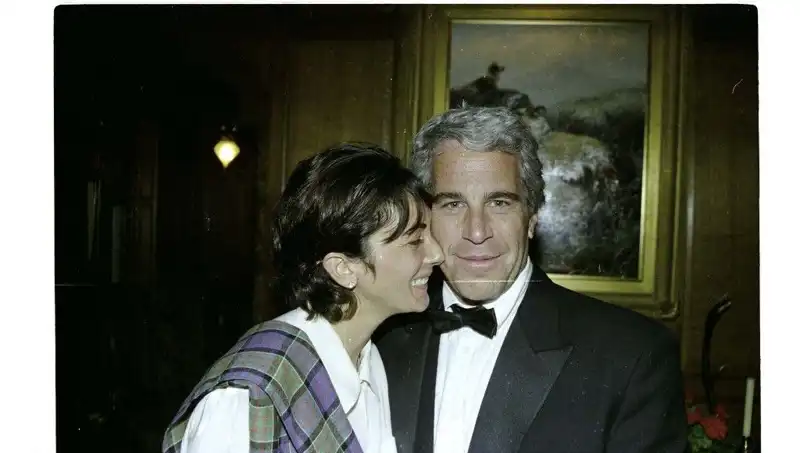 Ghislaine Maxwell'den Sarsıcı Açıklamalar: Epstein Skandalında 100 İsim İfşa Oluyor!