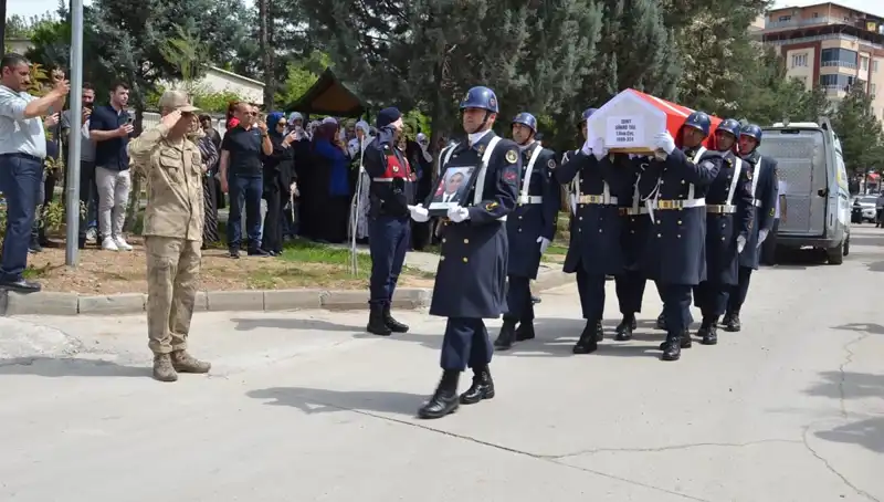 Şehitlerimize Vefa: Gözyaşlarıyla Uğurlanan Kahramanımız
