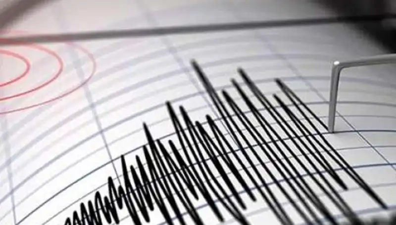 Sındırgı'da Sarsıcı Anlar: 4,3 Büyüklüğünde Deprem Yerin Altında Sarsıntıya Neden Oldu