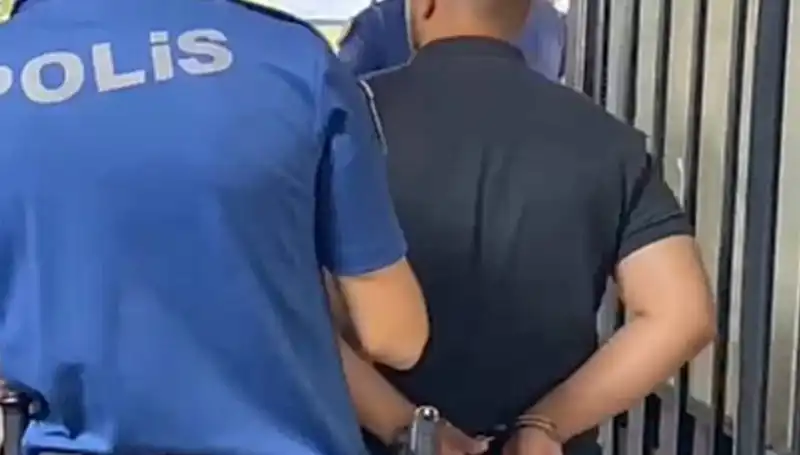 İzmir’de Emniyet Güçlerine Saldıran Zanlı Adalet Önüne Çıkıyor