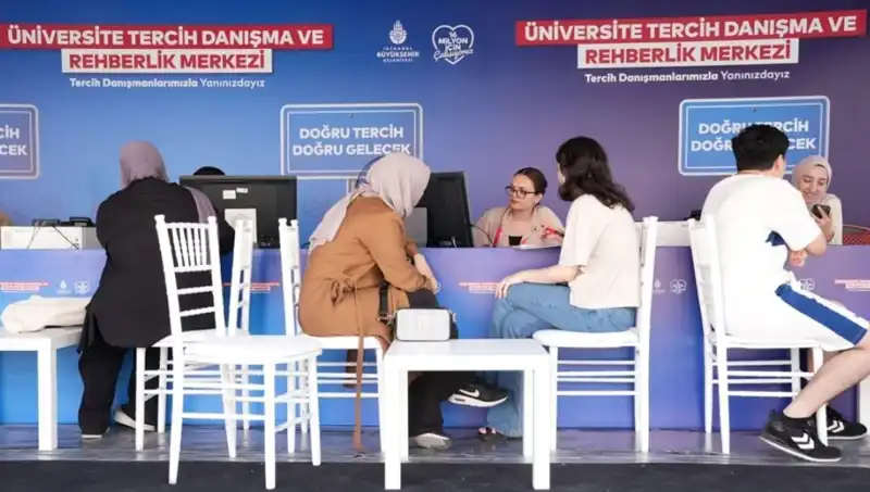 İstanbul'da 24 Yeni Tercih Danışma Merkezi İle Üniversite Seçimini Kolaylaştırın