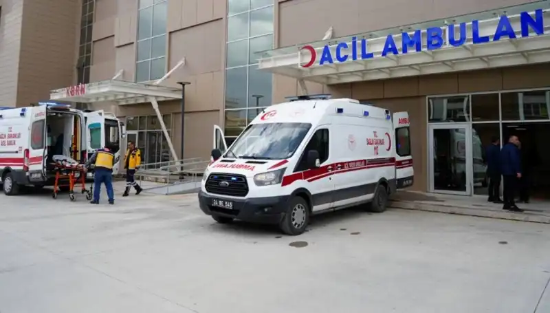 Erzincan’da Korkunç Trafik Kazası: Bir Can Kaybı ve Üç Yaralı