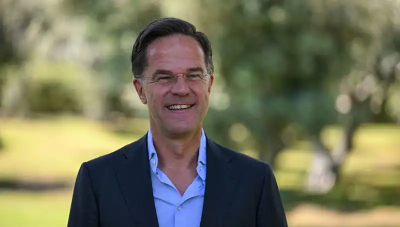 Rutte’den Eurofighter Açıklaması: Müttefiklere Kısıtlama Getirmemelerini Önerdi
