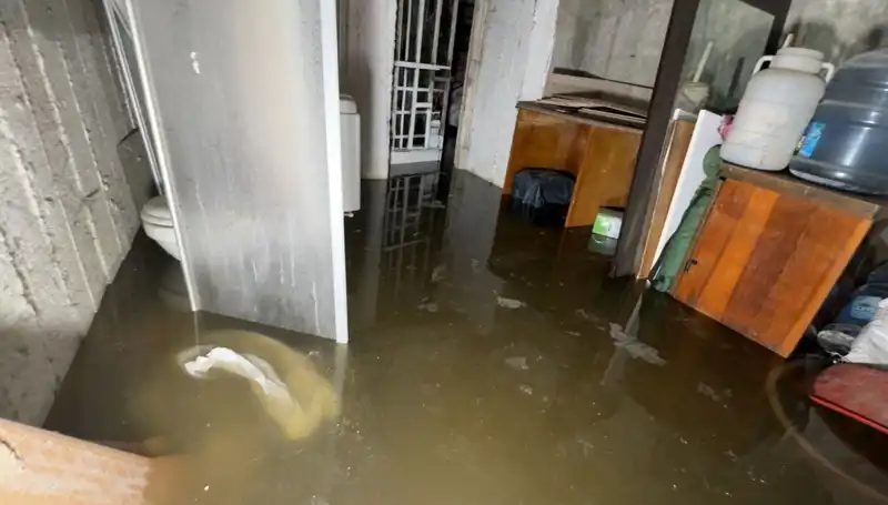 Avcılar’da Aniden Gelen Su Baskını: Vatandaşlar Zorda Kaldı