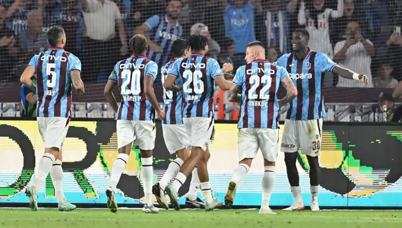 Trabzonspor-Kocaelispor Maçında Nefes Kesen Anlar!